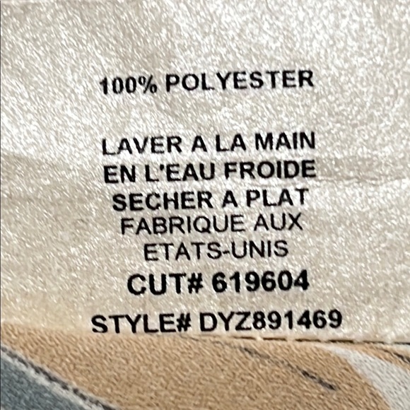 Lord & Taylor Floral Print V-Neck Dress - Picture 8 of 10